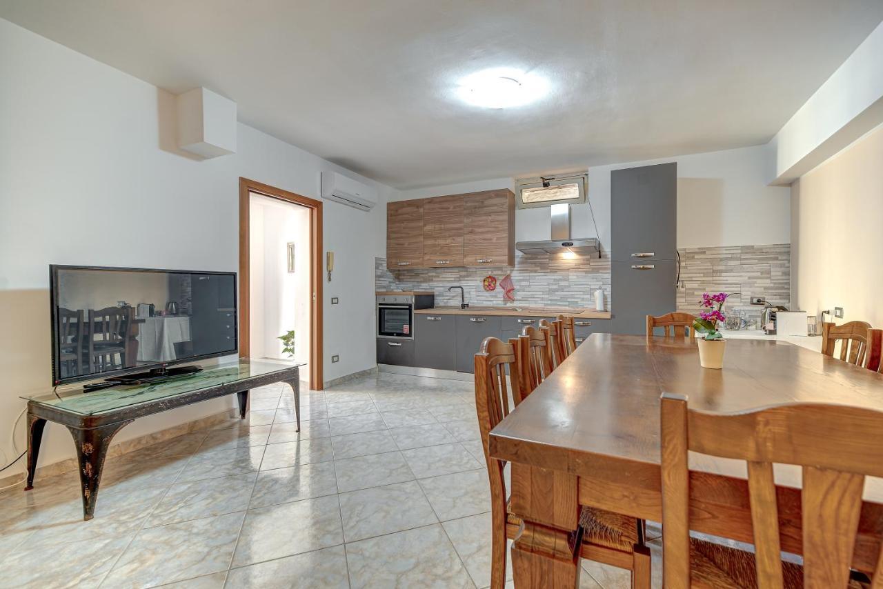 Appartamento Mileva House Civitavecchia Kültér fotó